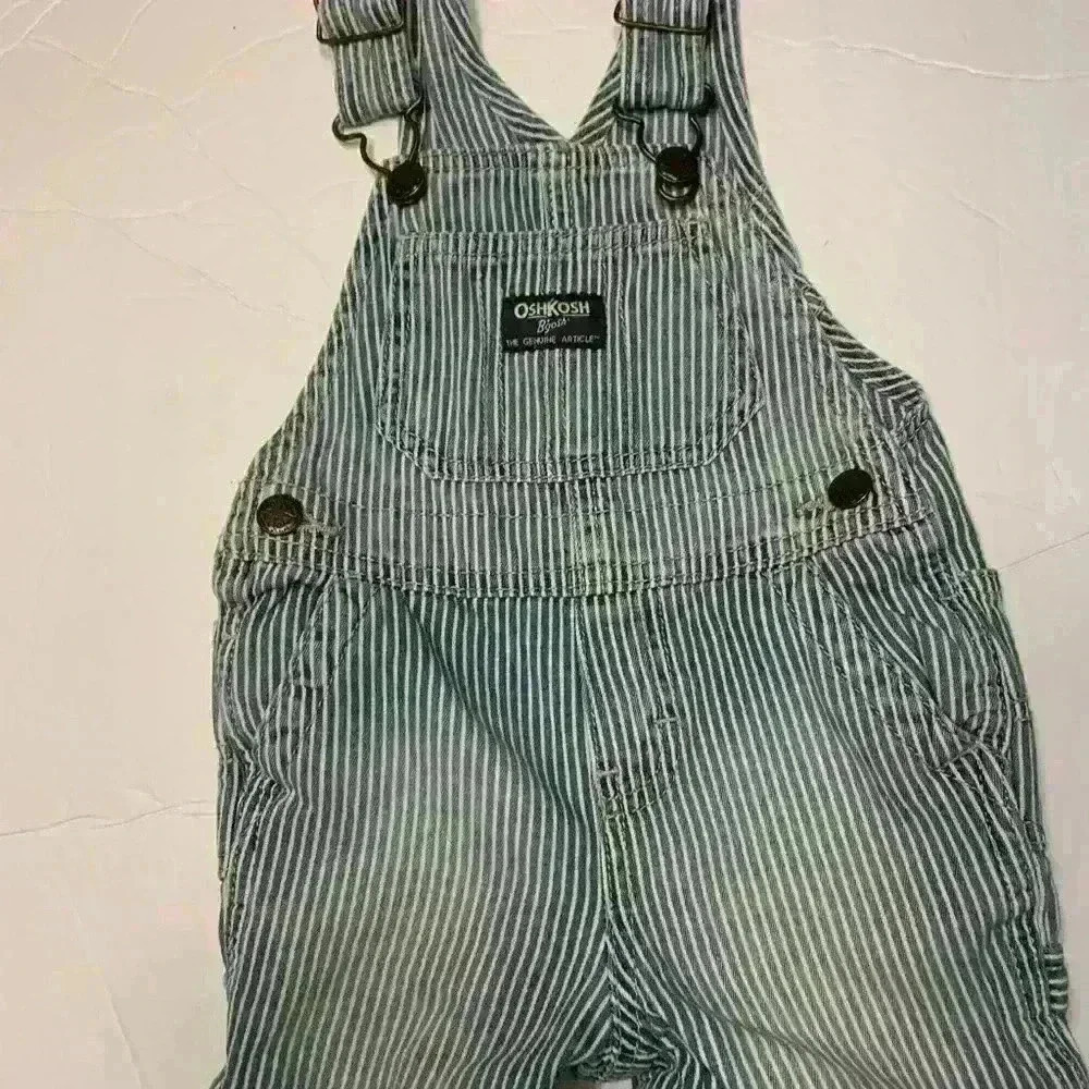 OshKosh B’Gosh bib shorts railroad stripes size 12 months